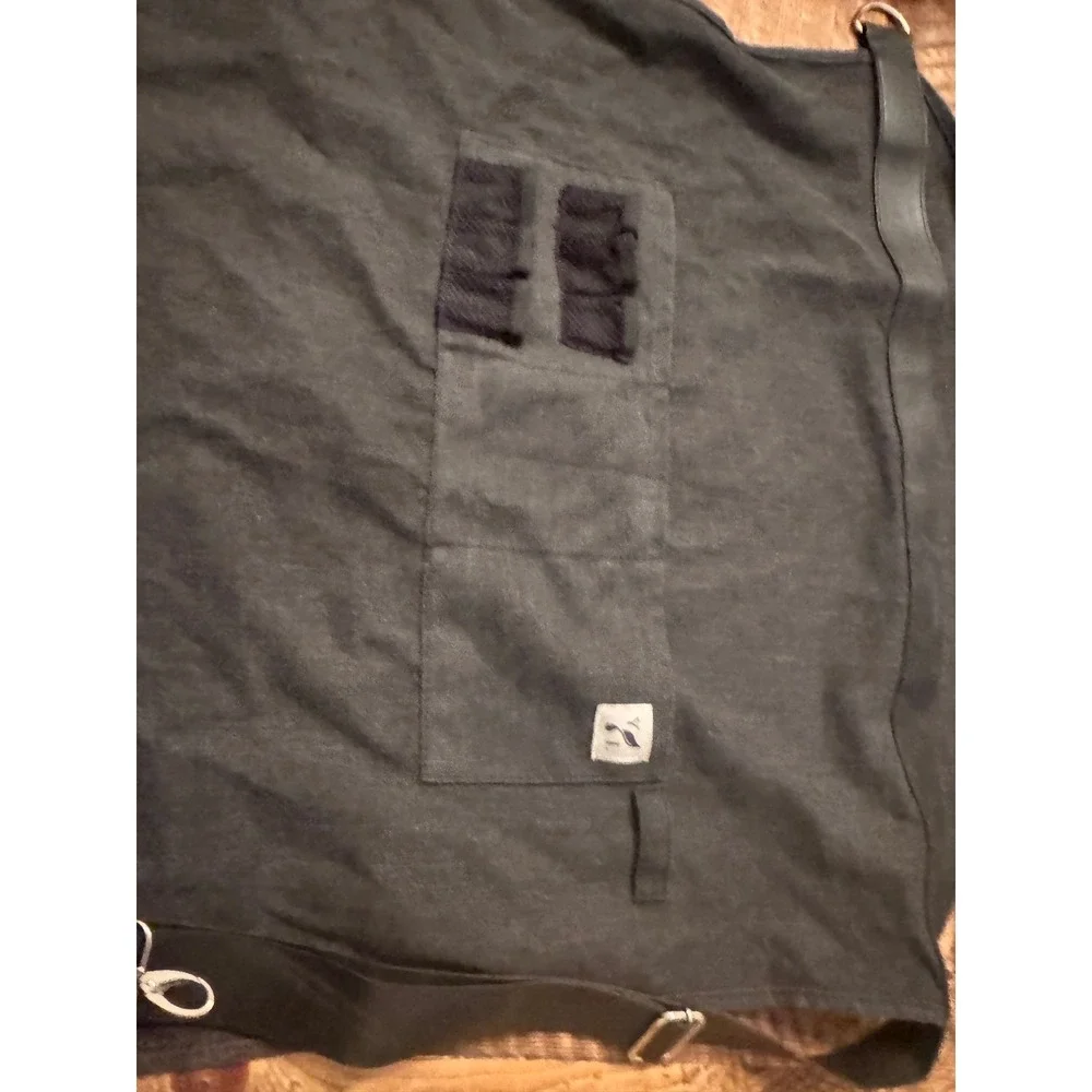 Young Living Raindrop Technique Charcoal Denim Apron Essential Oil Utility Grey